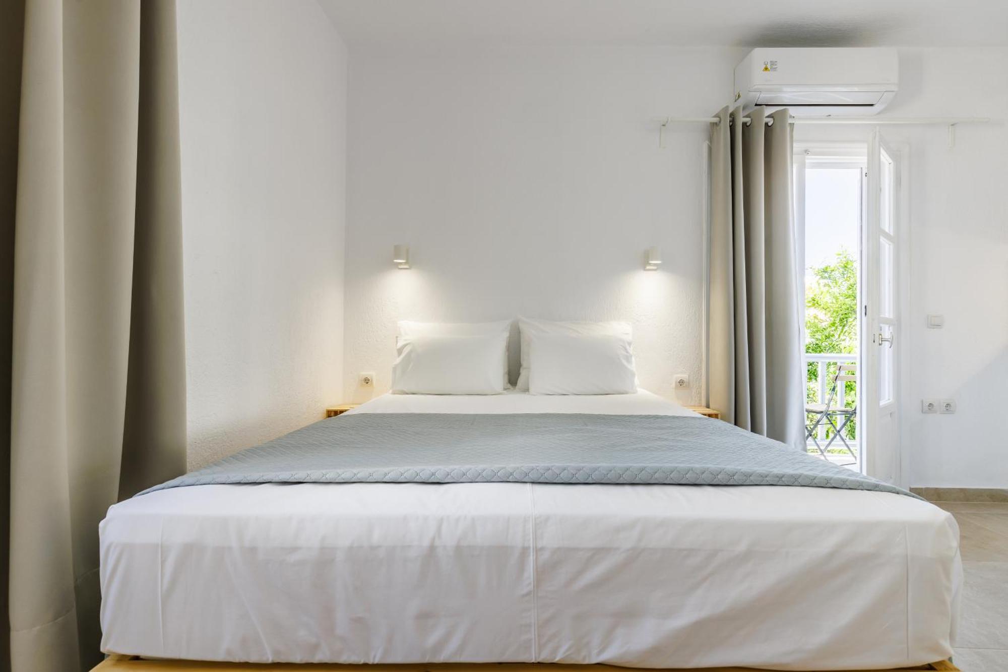 The Botanist Guesthouse スコペロス エクステリア 写真